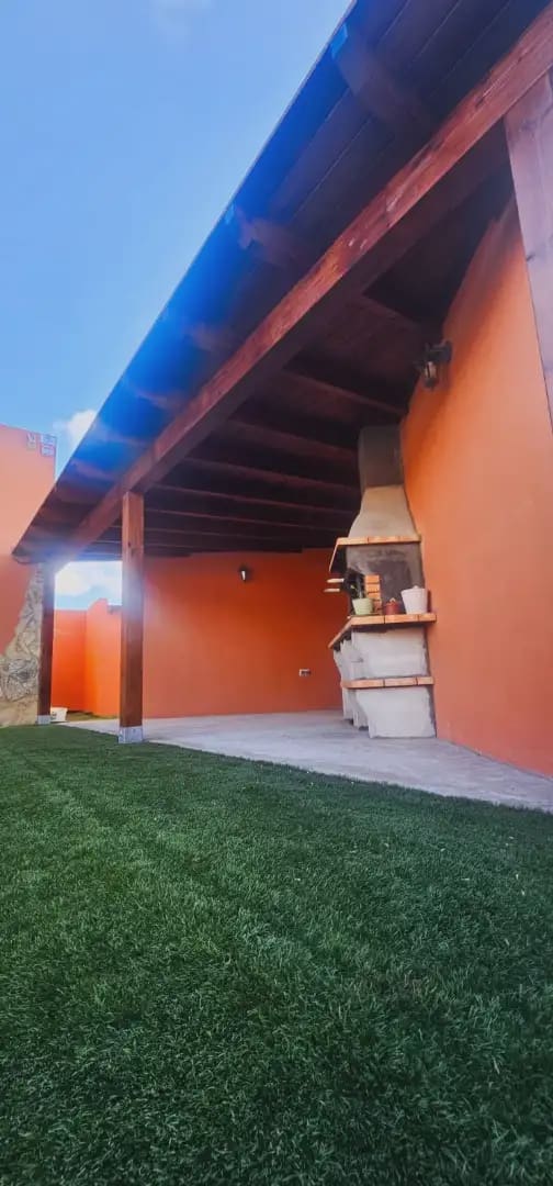 3 bedroom Villa for sale in Antigua with pool - € 430,000 (Ref: 9759333)