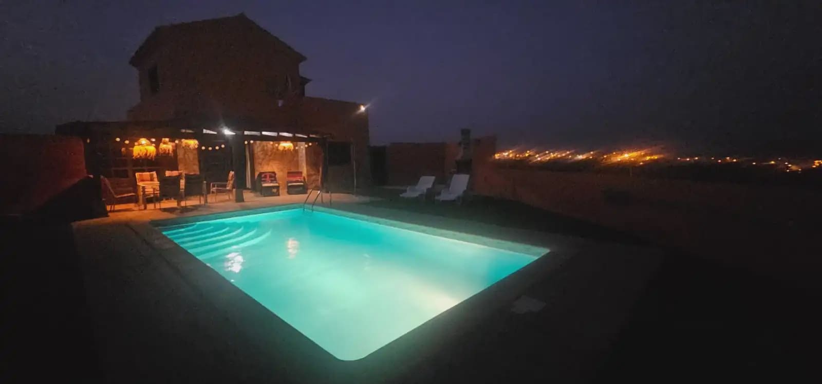 3 bedroom Villa for sale in Antigua with pool - € 430,000 (Ref: 9759333)