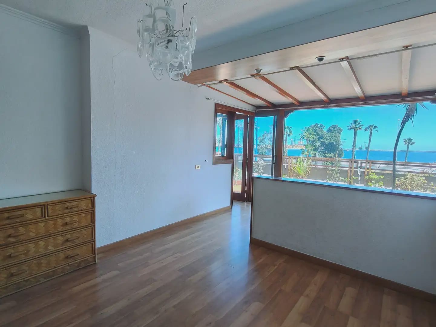 3 sovrum Lägenhet till salu i Las Palmas de Gran Canaria med garage - 580 000 € (Ref: 9759340)