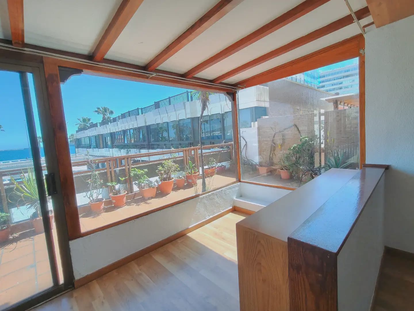 3 sovrum Lägenhet till salu i Las Palmas de Gran Canaria med garage - 580 000 € (Ref: 9759340)