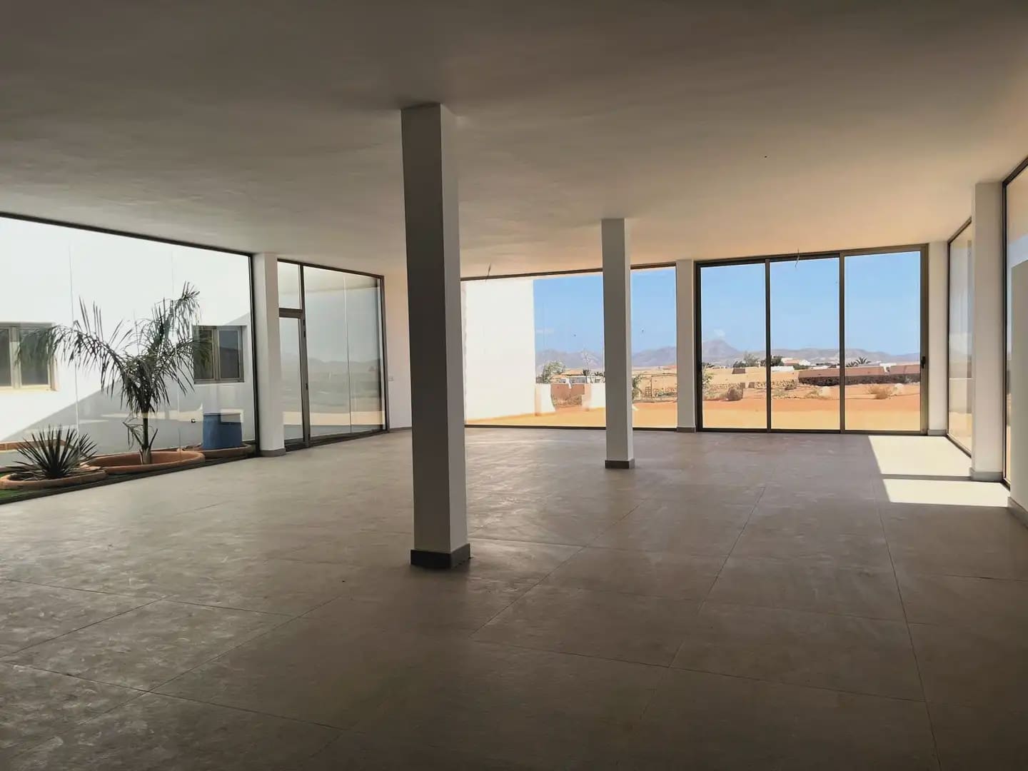 4 soveværelse Villa til salg i Antigua med garage - € 590.000 (Ref: 9759343)