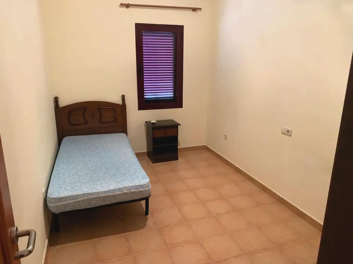 3 bedroom Villa for sale in La Oliva with garage - € 270,000 (Ref: 9759345)