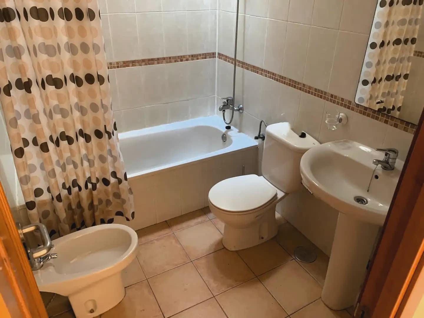 3 bedroom Villa for sale in La Oliva with garage - € 270,000 (Ref: 9759345)