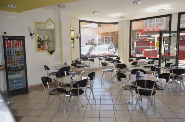 Erhverv til salg i Puerto del Rosario - € 64.000 (Ref: 9759354)