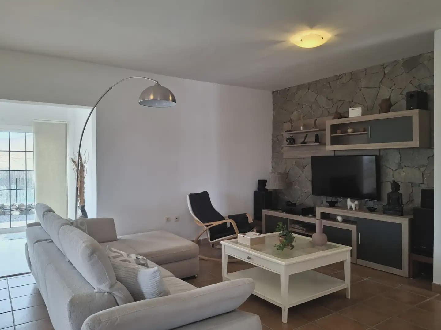 3 Zimmer Villa zu verkaufen in La Oliva mit Pool Garage - 750.000 € (Ref: 9759360)
