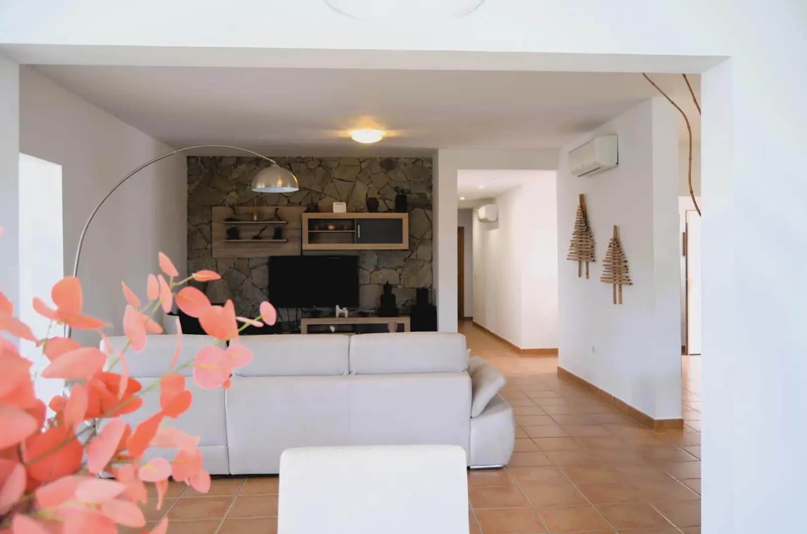 3 Zimmer Villa zu verkaufen in La Oliva mit Pool Garage - 750.000 € (Ref: 9759360)