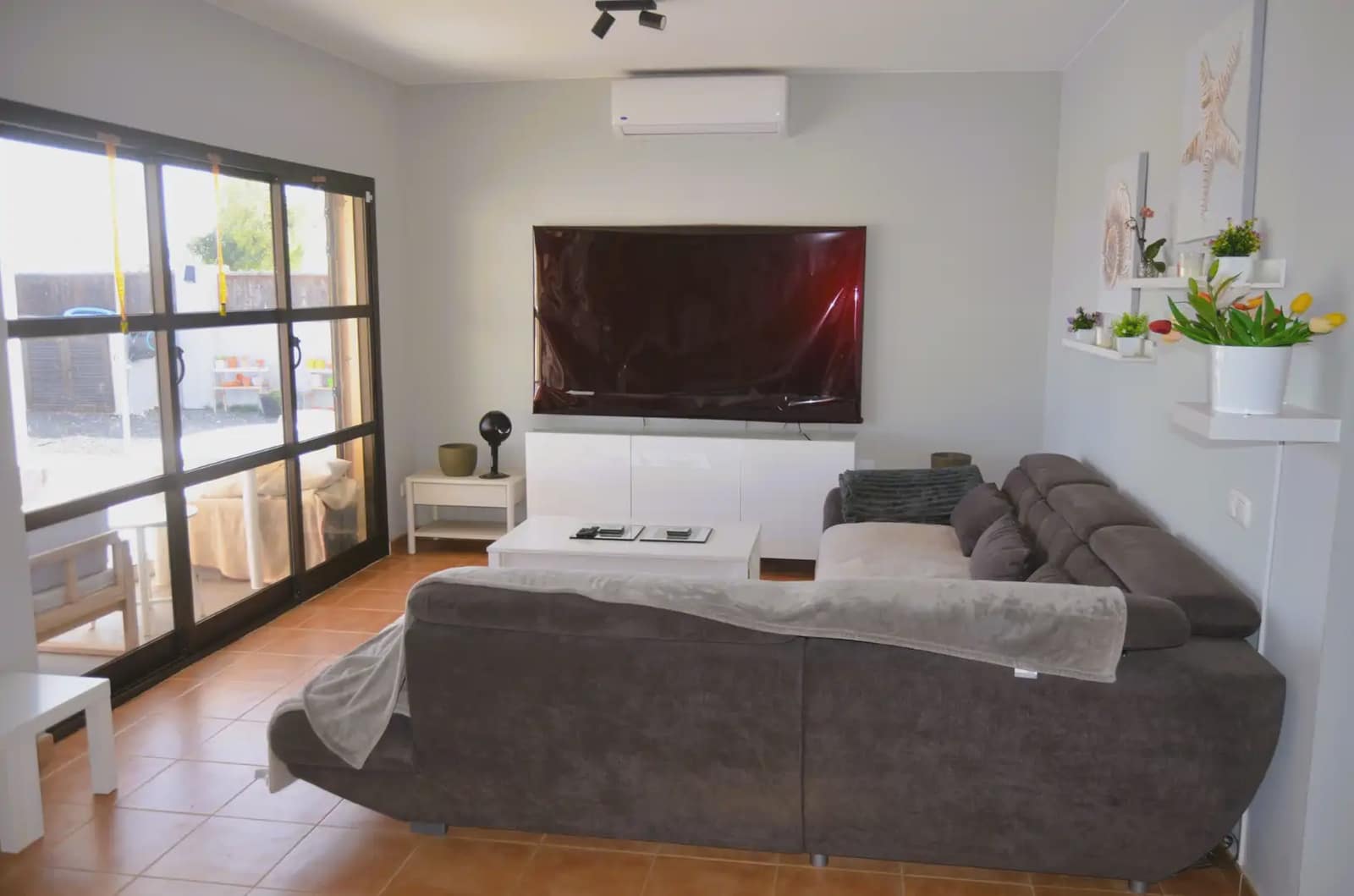 3 Zimmer Villa zu verkaufen in Antigua mit Pool Garage - 485.000 € (Ref: 9759364)