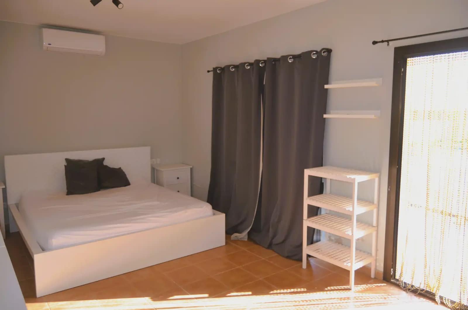 3 Zimmer Villa zu verkaufen in Antigua mit Pool Garage - 485.000 € (Ref: 9759364)