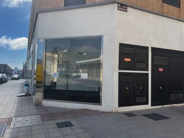 Erhverv til leje i Puerto del Rosario - € 680 (Ref: 9759366)