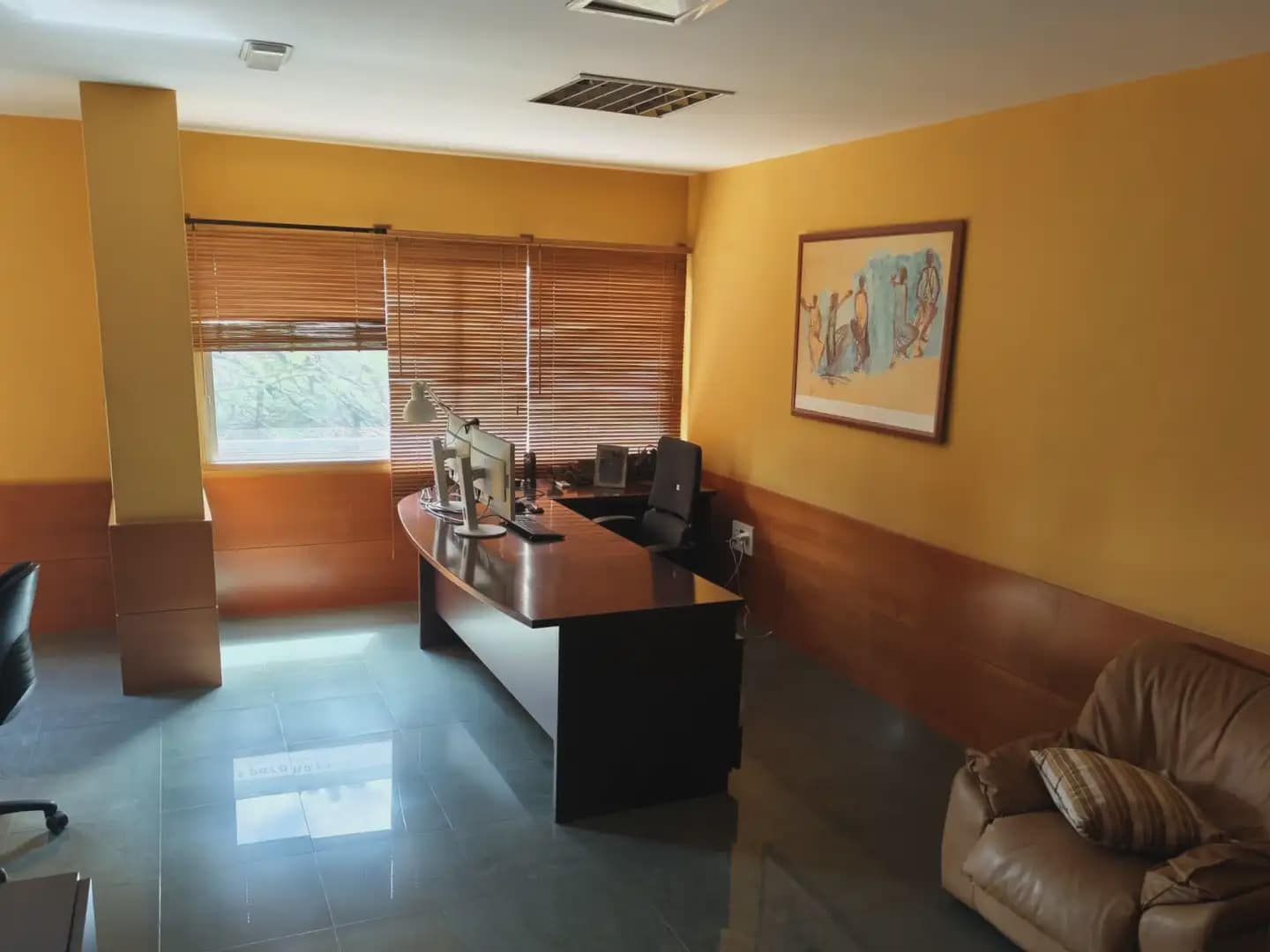 Toimisto myytävänä paikassa Santa Cruz de Tenerife - 850 000 € (Ref: 9759367)