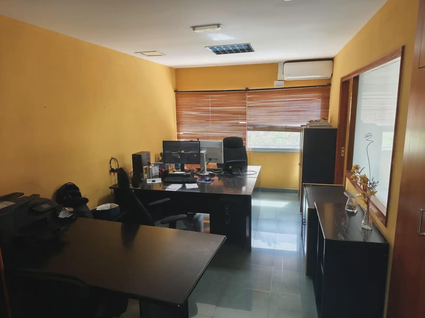 Toimisto myytävänä paikassa Santa Cruz de Tenerife - 850 000 € (Ref: 9759367)