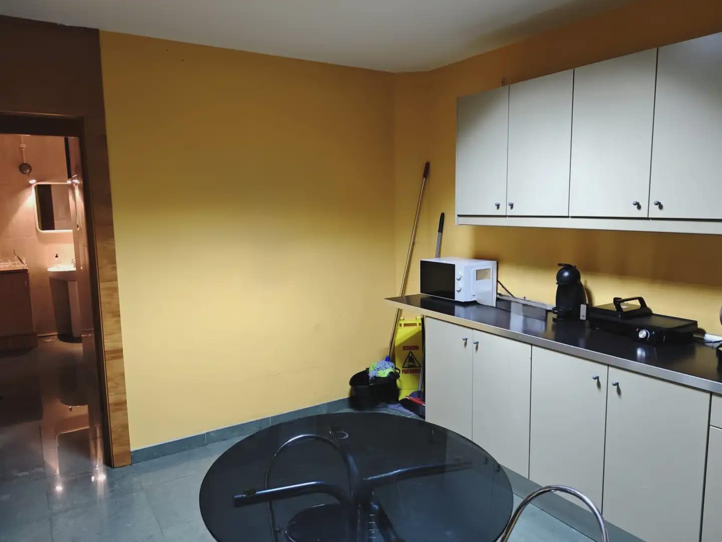 Toimisto myytävänä paikassa Santa Cruz de Tenerife - 850 000 € (Ref: 9759367)