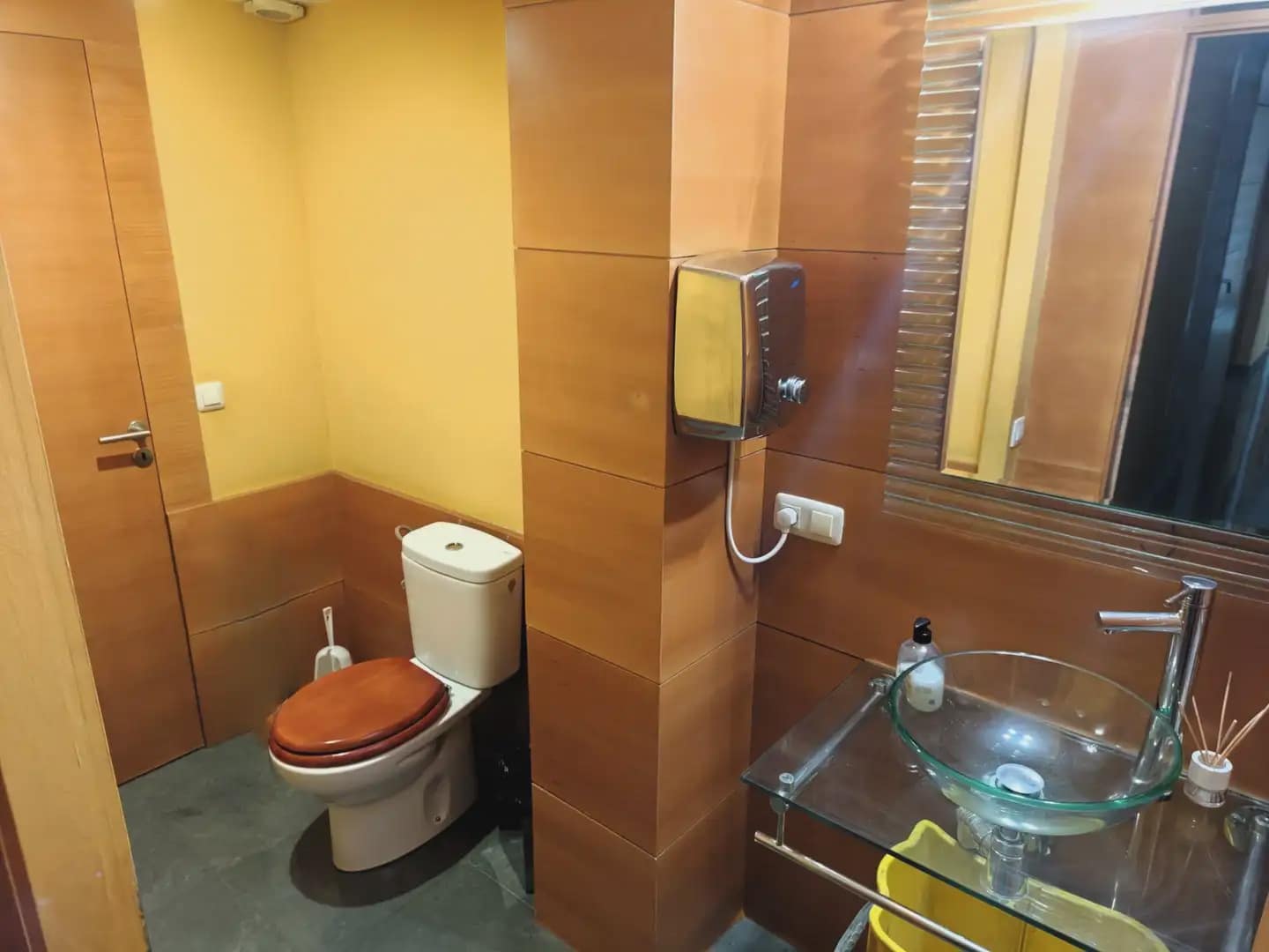 Toimisto myytävänä paikassa Santa Cruz de Tenerife - 850 000 € (Ref: 9759367)