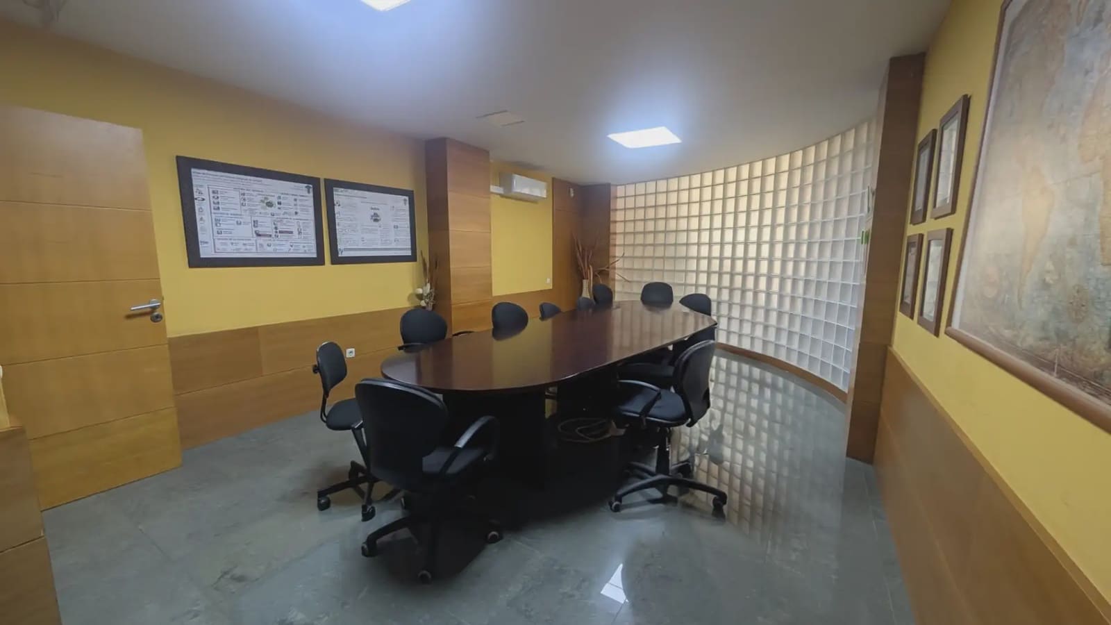 Kantoor te koop in Santa Cruz de Tenerife - € 850.000 (Ref: 9759367)