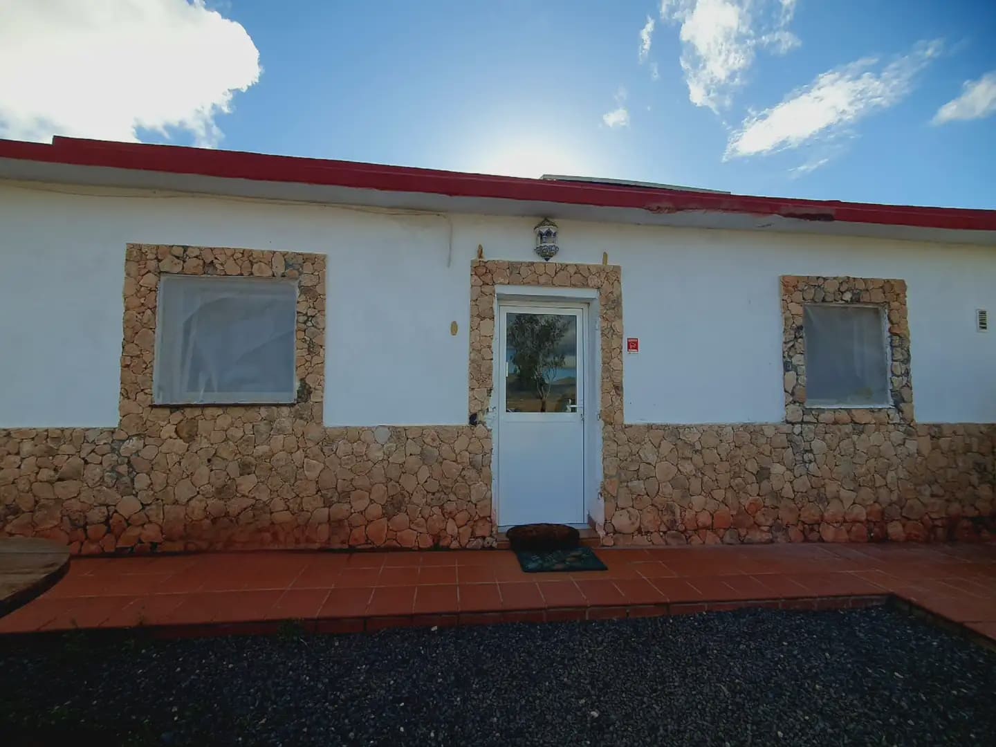 3 soveværelse Finca/Landehus til salg i Puerto del Rosario med garage - € 240.000 (Ref: 9759368)