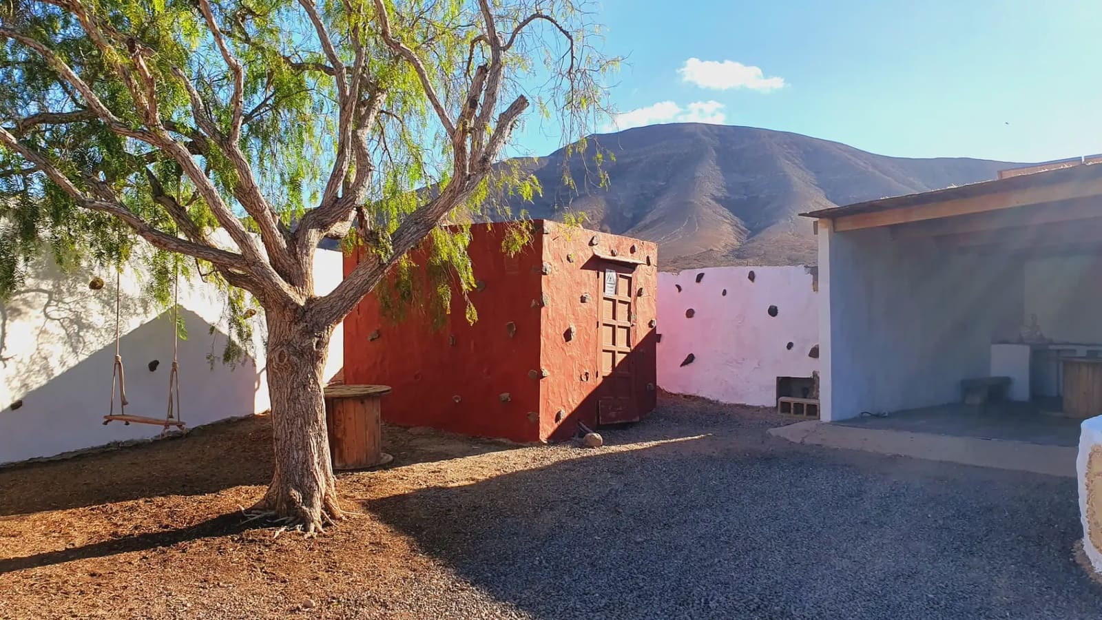 3 soveværelse Finca/Landehus til salg i Puerto del Rosario med garage - € 240.000 (Ref: 9759368)