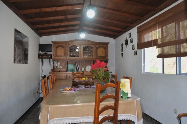 8 soveværelse Finca/Landehus til salg i Tuineje med garage - € 450.000 (Ref: 9759369)