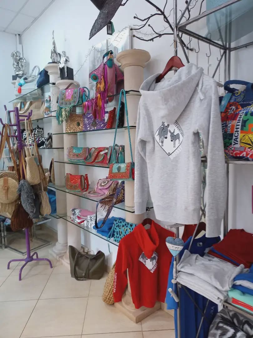 Kommersiell til salgs i Pajara - € 95 000 (Ref: 9788805)