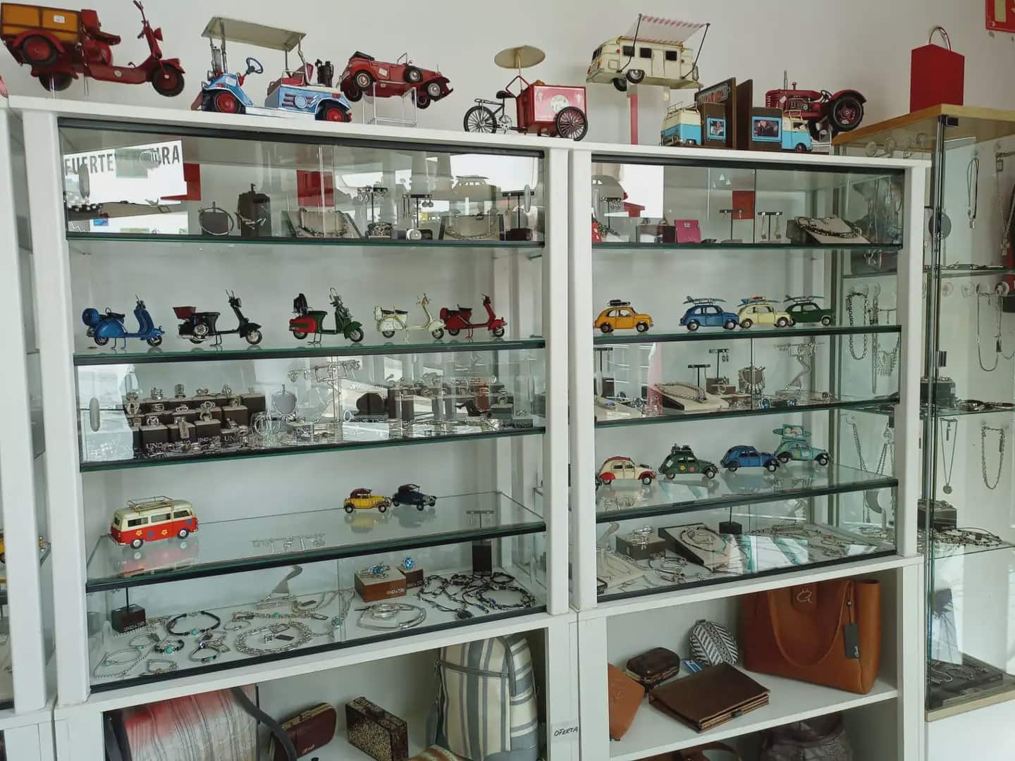 Kommersiell til salgs i Pajara - € 95 000 (Ref: 9788805)