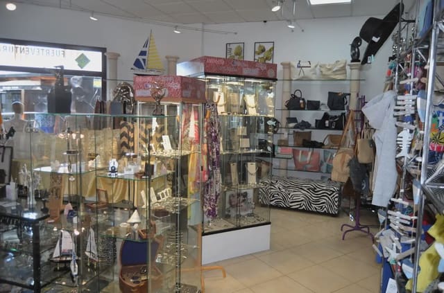 Gewerbe zu verkaufen in Morro Jable, Pájara - 95.000 € (Ref: 9788805)