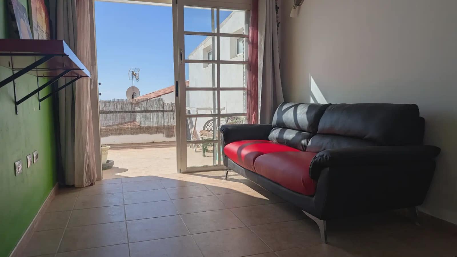 1 slaapkamer Bungalow te koop in Antigua met zwembad garage - € 136.000 (Ref: 9795529)