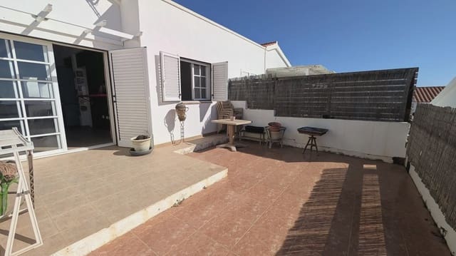 1 chambre Bungalow à vendre à Antigua avec piscine garage - 136 000 € (Ref: 9795529)