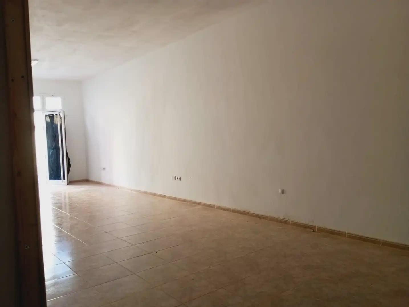 Gewerbe zu vermieten in Puerto del Rosario - 800 € (Ref: 9829833)