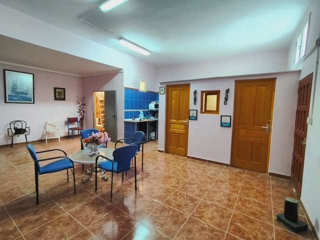 5 sovrum Hus till salu i Agaete - 199 900 € (Ref: 9838693)