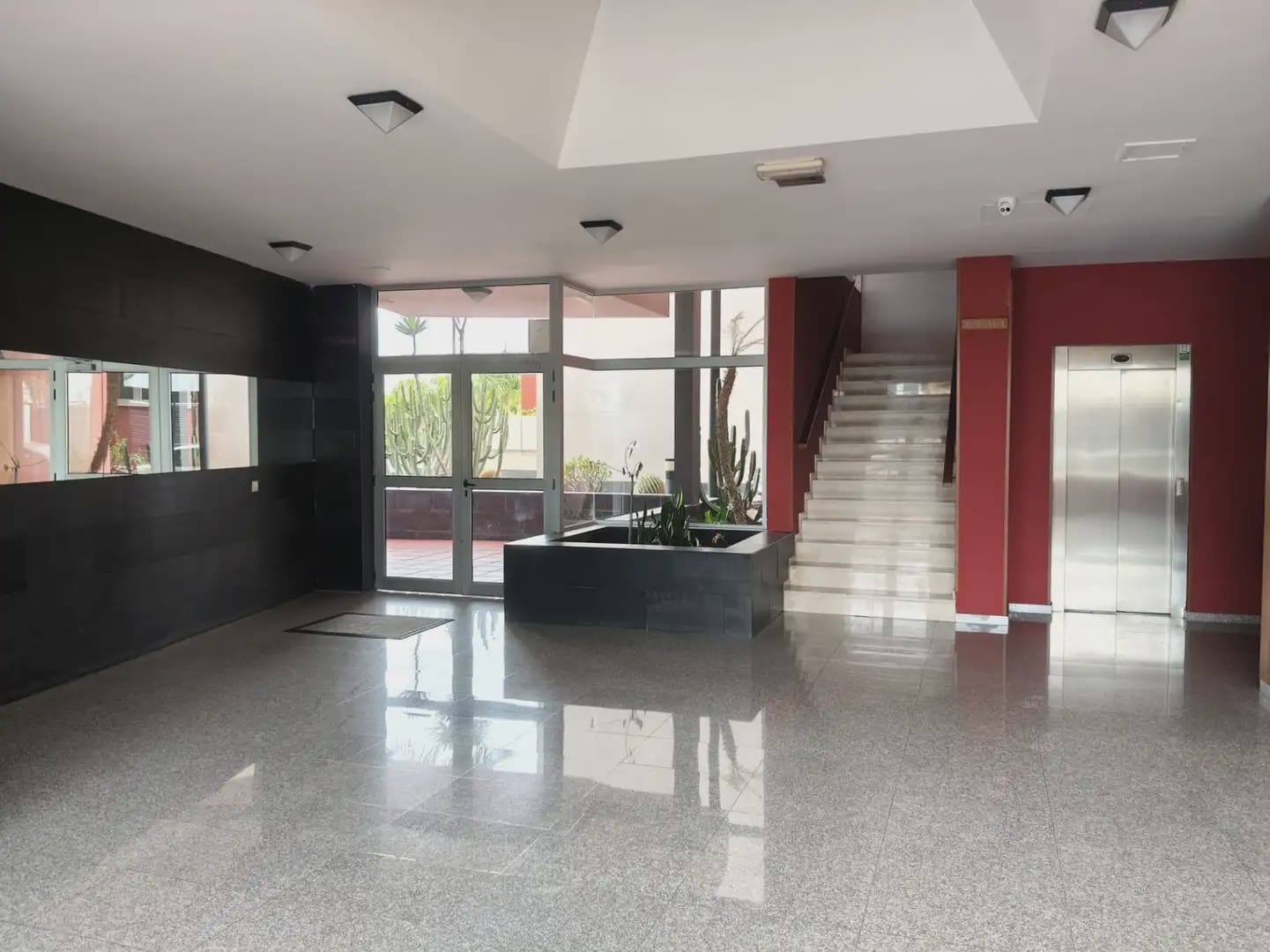 2 quarto Apartamento para venda em Las Palmas de Gran Canaria com piscina garagem - 298 000 € (Ref: 9875532)