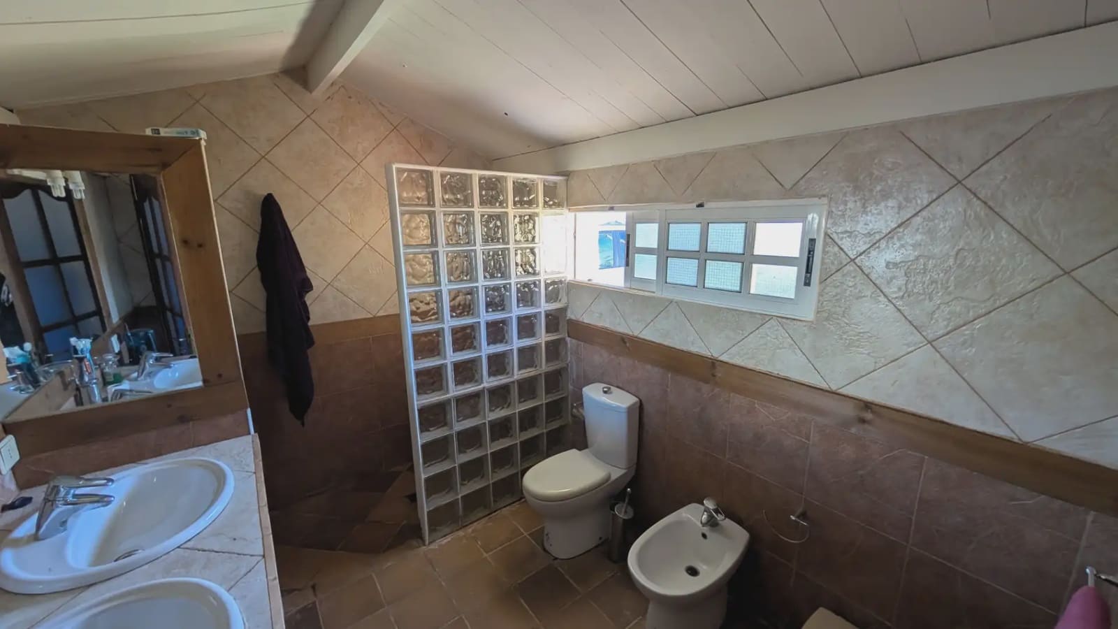 3 soveværelse Villa til salg i Antigua med swimmingpool garage - € 259.000 (Ref: 9877697)
