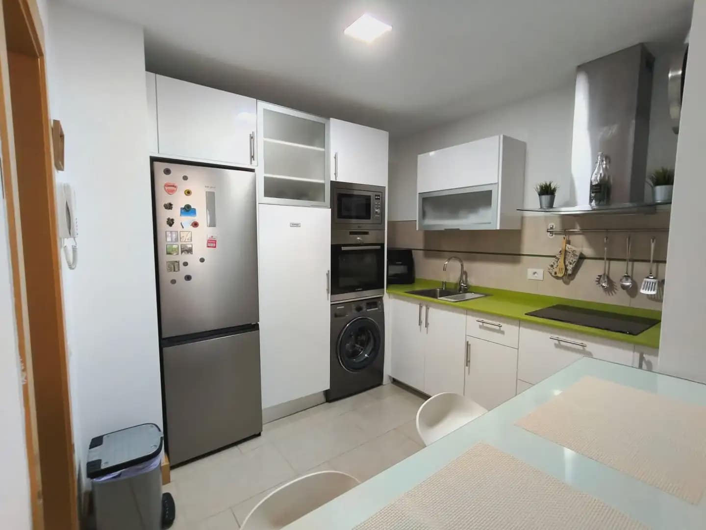 1 sovrum Lägenhet till salu i Las Palmas de Gran Canaria med garage - 219 000 € (Ref: 9914614)