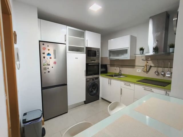 1 sovrum Lägenhet till salu i Arenales - Lugo - Avda. Marítima, Las Palmas de Gran Canaria med garage - 219 000 € (Ref: 9914614)