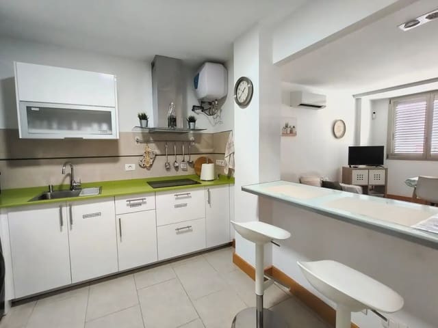 1 sovrum Lägenhet till salu i Arenales - Lugo - Avda. Marítima, Las Palmas de Gran Canaria med garage - 219 000 € (Ref: 9914614)