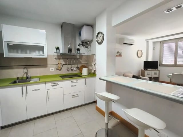1 sovrum Lägenhet till salu i Arenales - Lugo - Avda. Marítima, Las Palmas de Gran Canaria med garage - 219 000 € (Ref: 9914614)