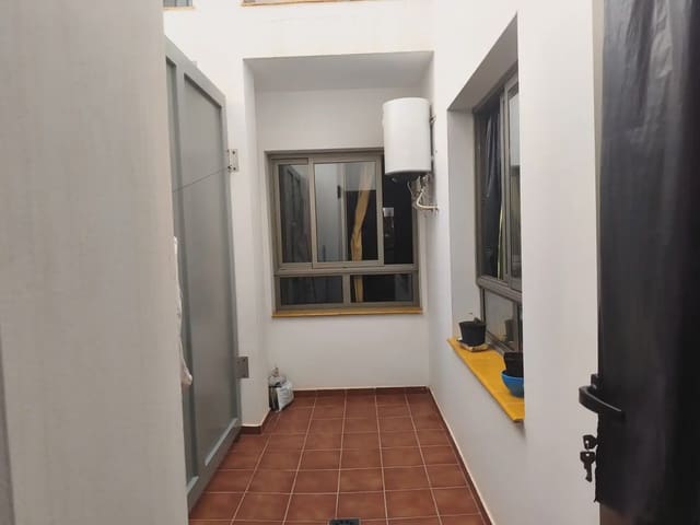 2 Zimmer Wohnung zu verkaufen in Puerto del Rosario mit Garage - 183.000 € (Ref: 9915029)