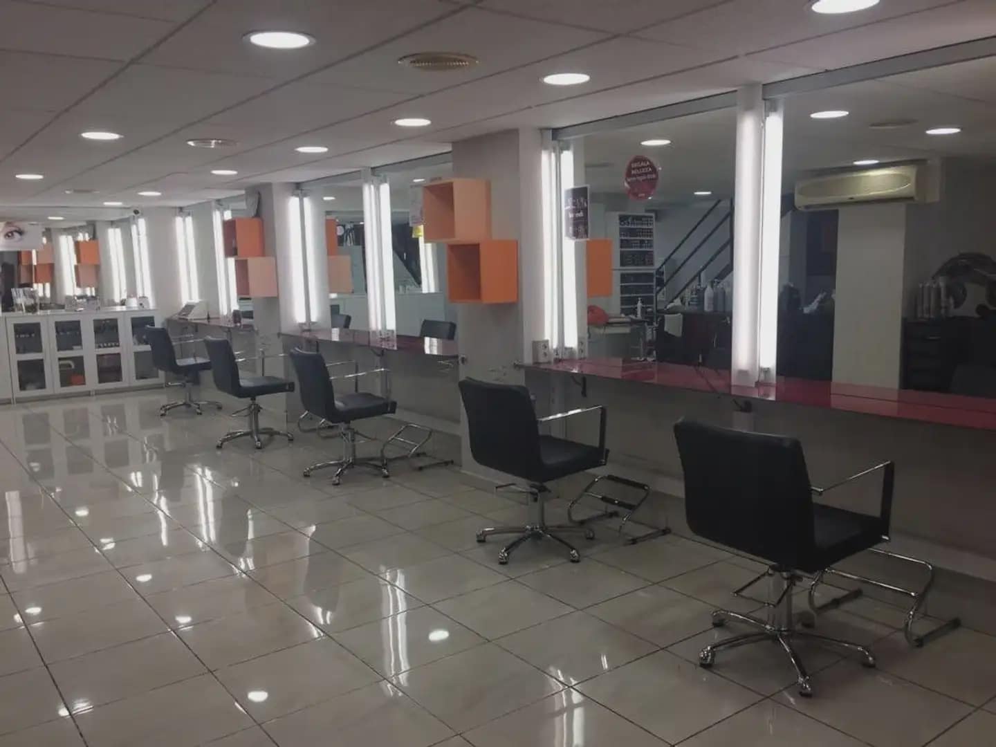 Komercyjne na sprzedaż w Santa Cruz de Tenerife - 195 000 € (Ref: 9948695)