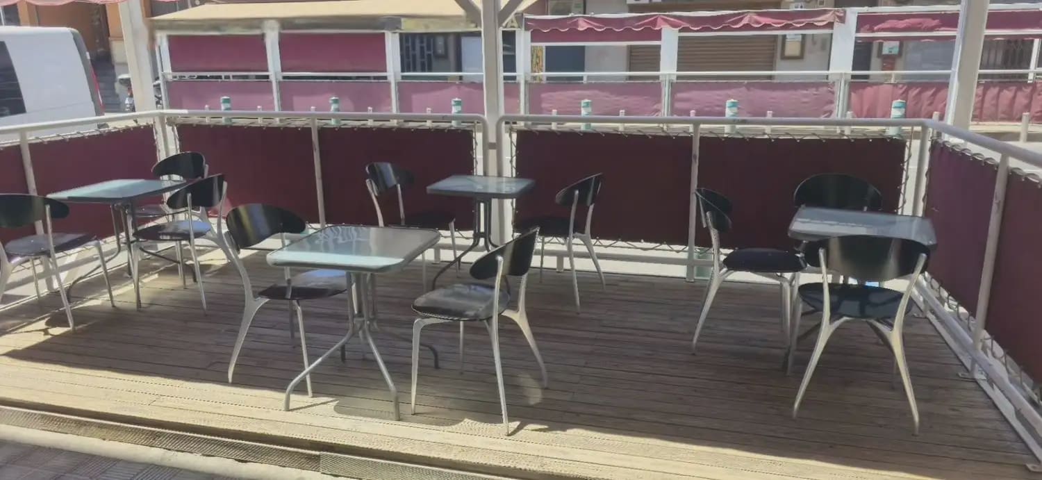 Commercial for rent in Puerto del Rosario - € 1,386 (Ref: 9948710)