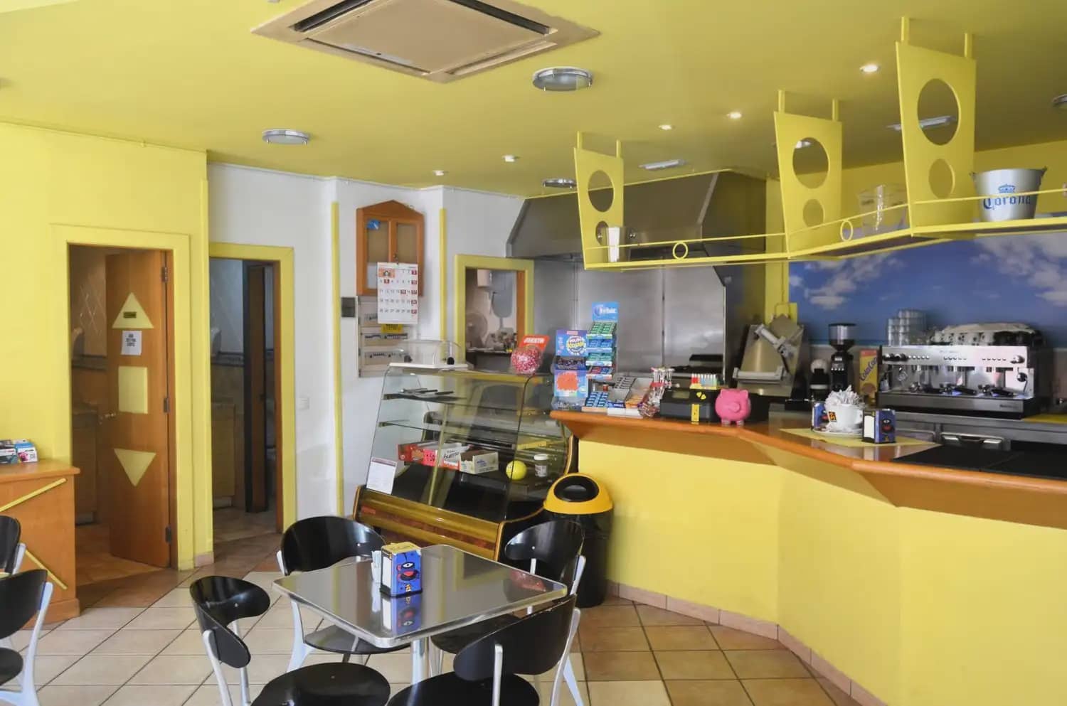 Commercial for rent in Puerto del Rosario - € 1,386 (Ref: 9948710)