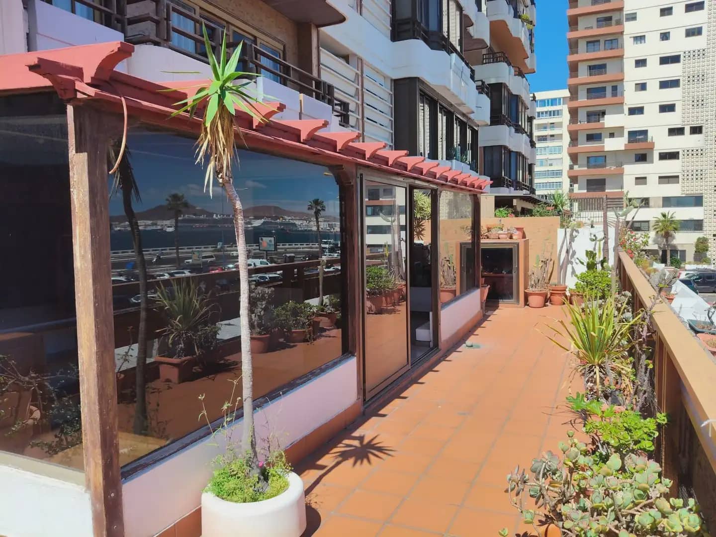 3 soverom Leilighet til salgs i Las Palmas de Gran Canaria med garasje - € 529 000 (Ref: 9948711)