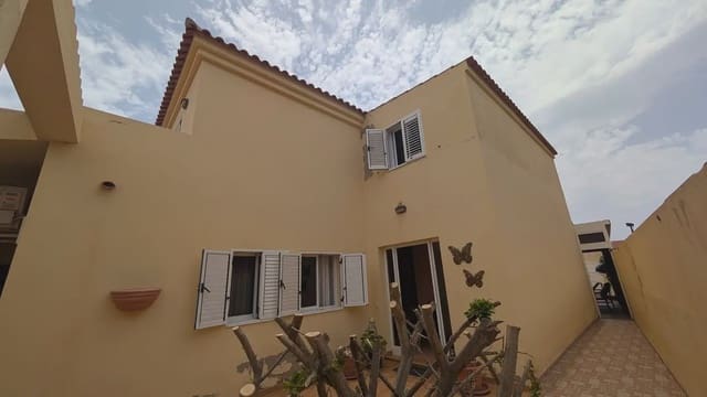 4 camera da letto Villetta a Schiera in vendita in Gran Tarajal, Tuineje - 340.000 € (Rif: 9948726)