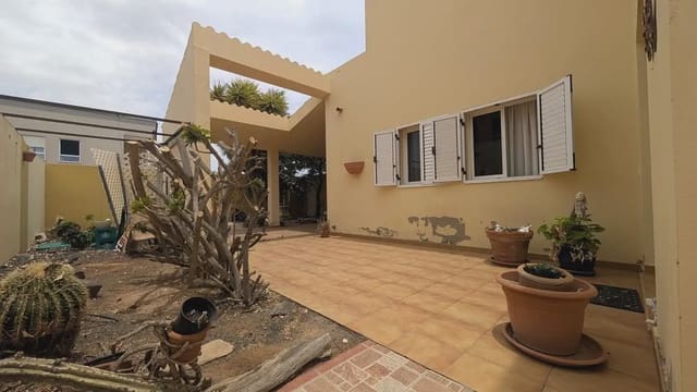 4 camera da letto Villetta a Schiera in vendita in Gran Tarajal, Tuineje - 340.000 € (Rif: 9948726)