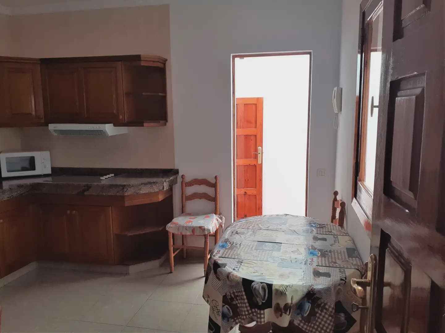 3 bedroom Villa for rent in Teror with garage - € 975 (Ref: 9948730)