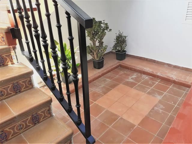 3 bedroom Villa for rent in Teror with garage - € 975 (Ref: 9948730)