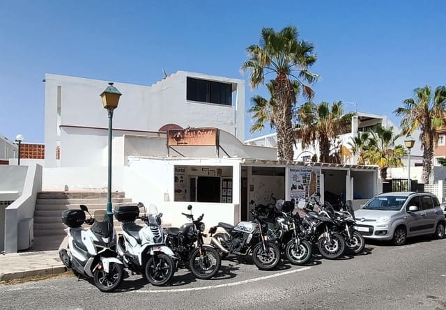 Erhverv til leje i Caleta de Fuste, Antigua - € 900 (Ref: 9954283)