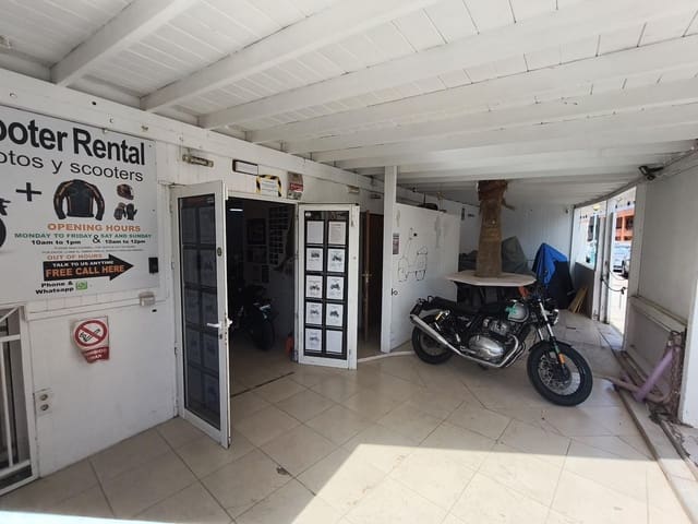 Erhverv til leje i Caleta de Fuste, Antigua - € 900 (Ref: 9954283)