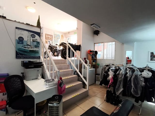 Erhverv til leje i Caleta de Fuste, Antigua - € 900 (Ref: 9954283)