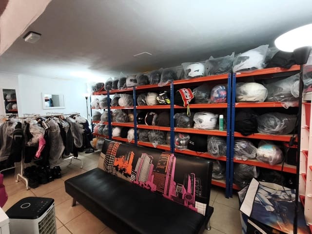 Erhverv til leje i Caleta de Fuste, Antigua - € 900 (Ref: 9954283)