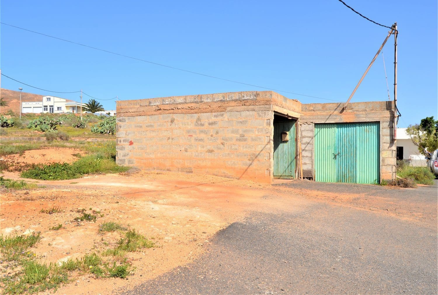 Grunde uden byggetilladelser til salg i Antigua - € 500.000 (Ref: 9970660)
