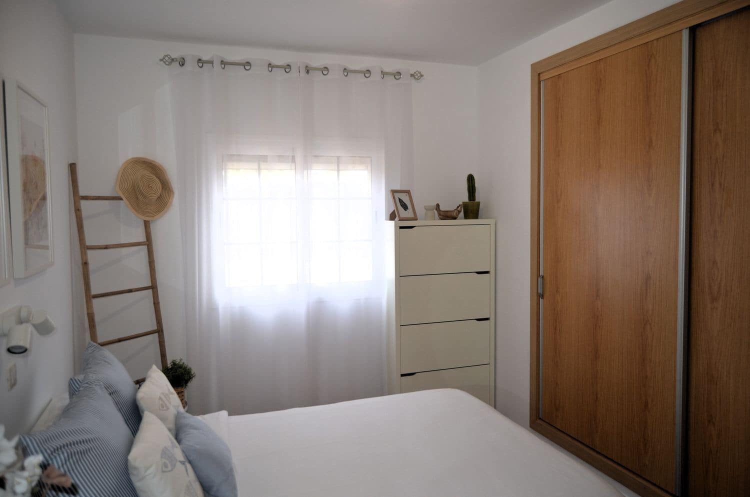 3 bedroom Villa for sale in La Oliva with pool - € 750,000 (Ref: 9970674)