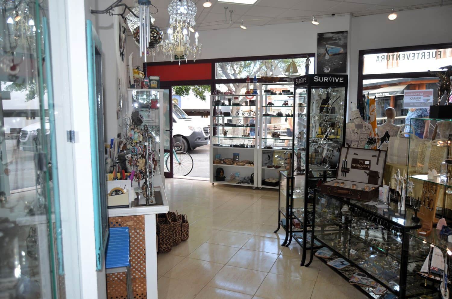 Commercial for rent in Morro Jable - € 1,670 (Ref: 9970683)